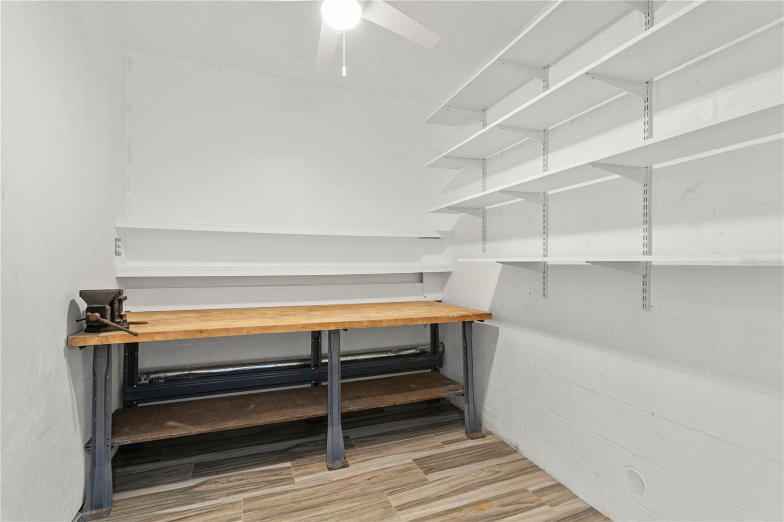 BURKES - Residential