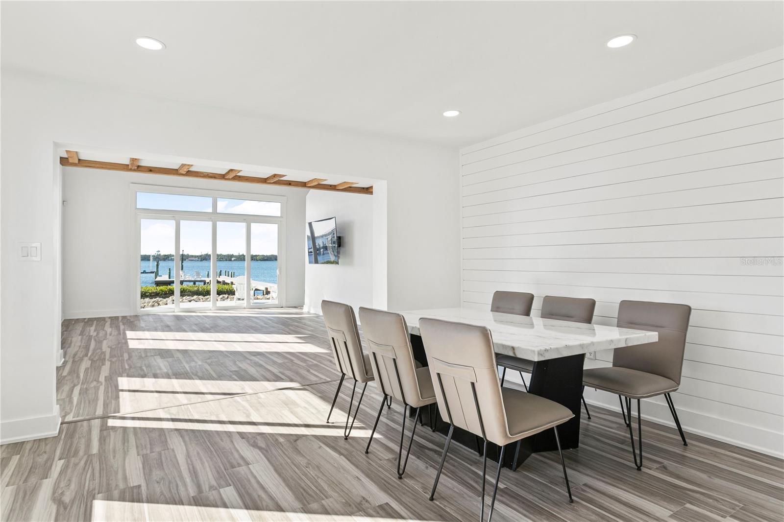 BURKES - Residential