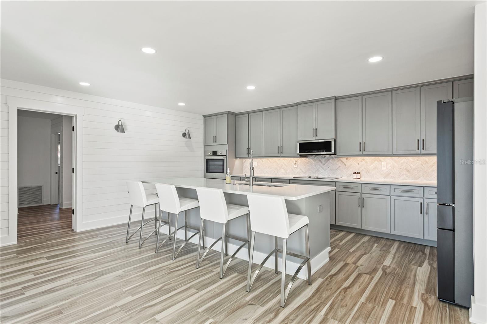 BURKES - Residential