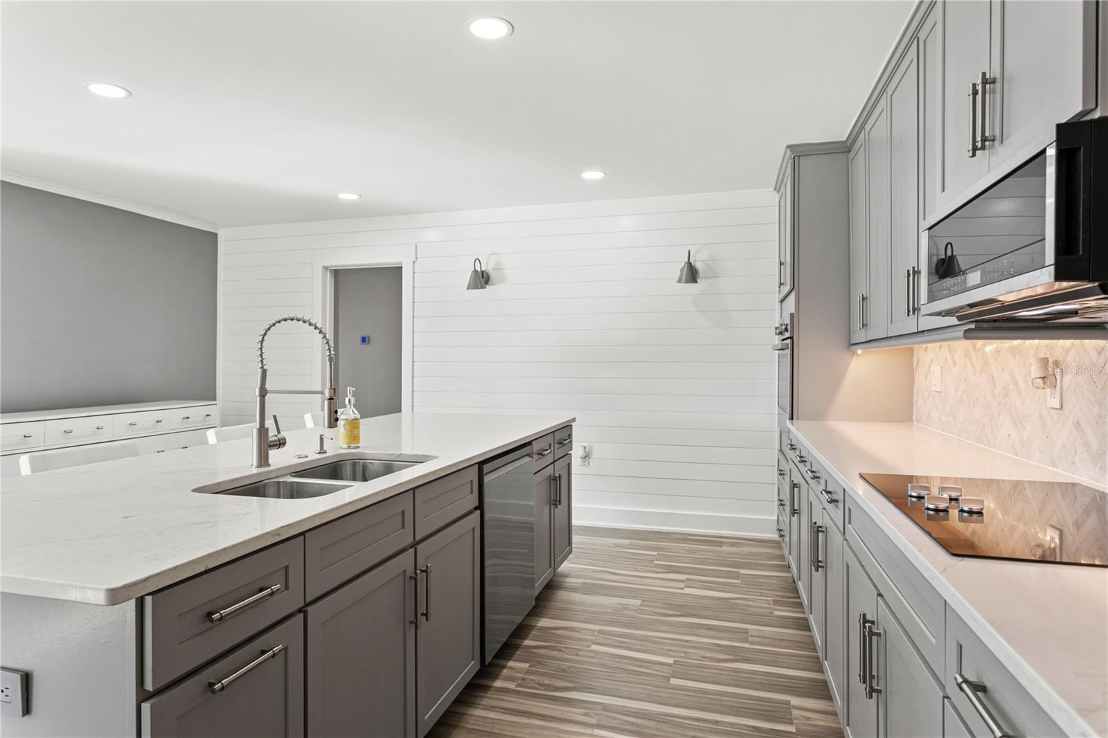 BURKES - Residential