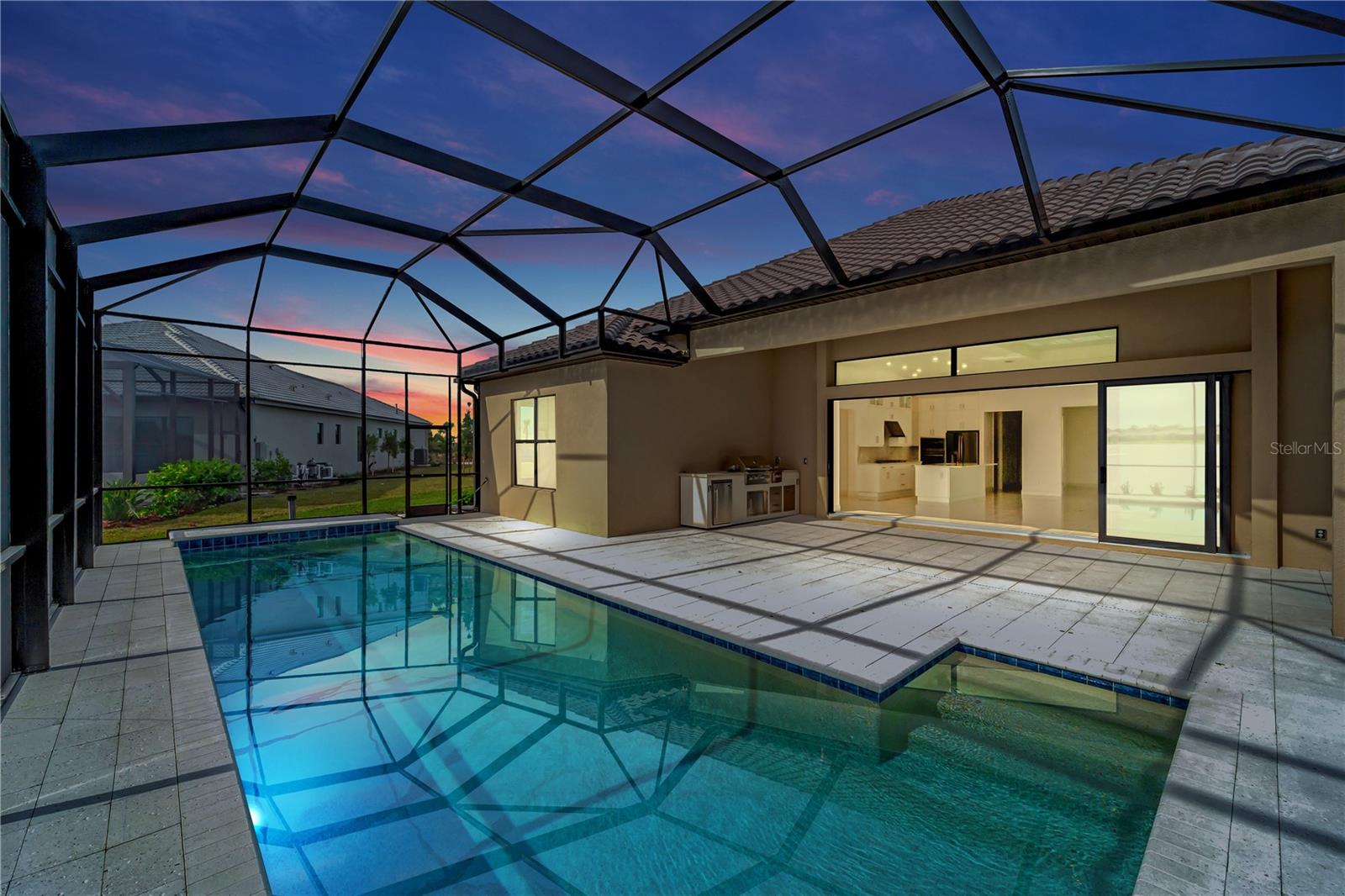 ARIA PH III - Residential