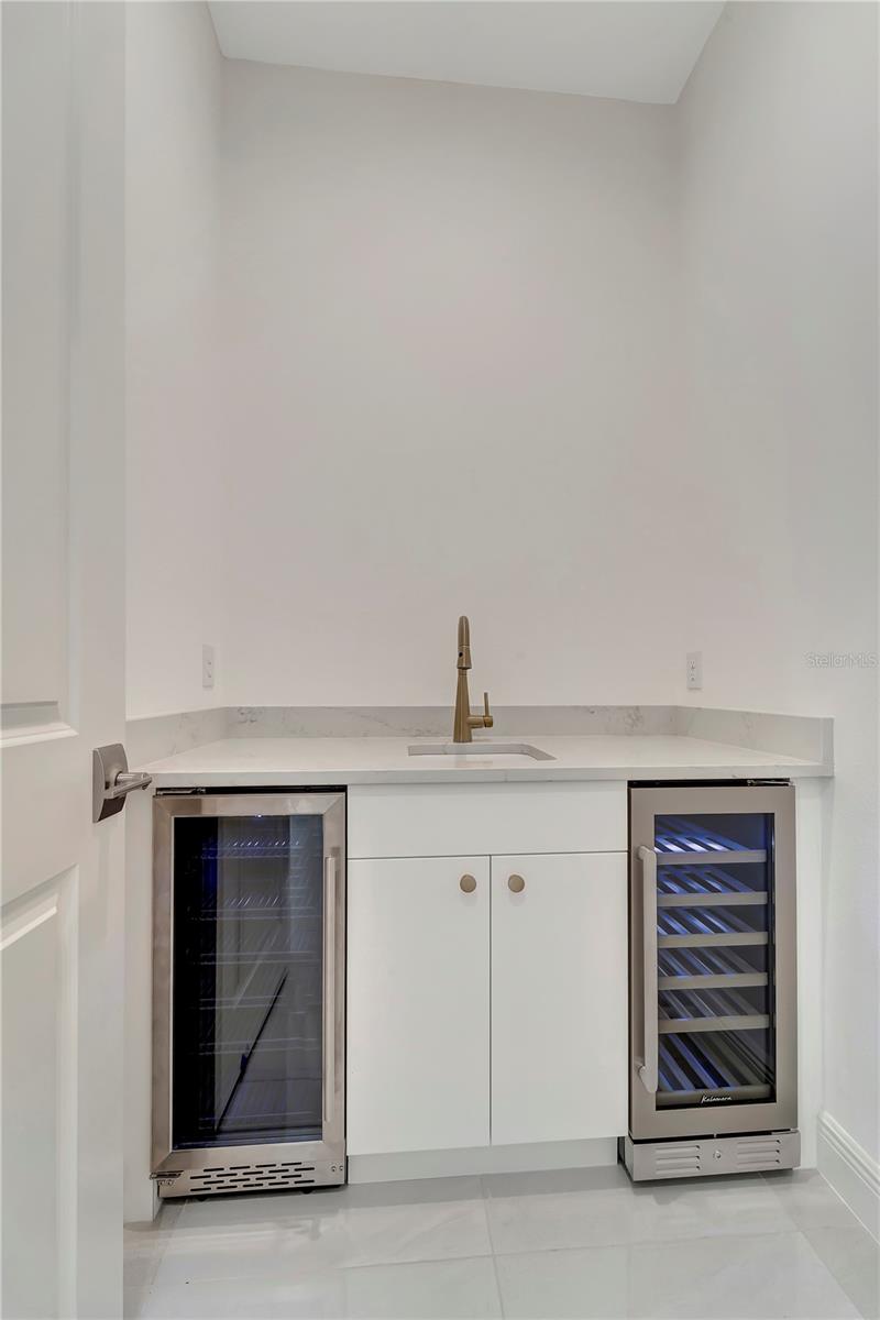 ARIA PH III - Residential