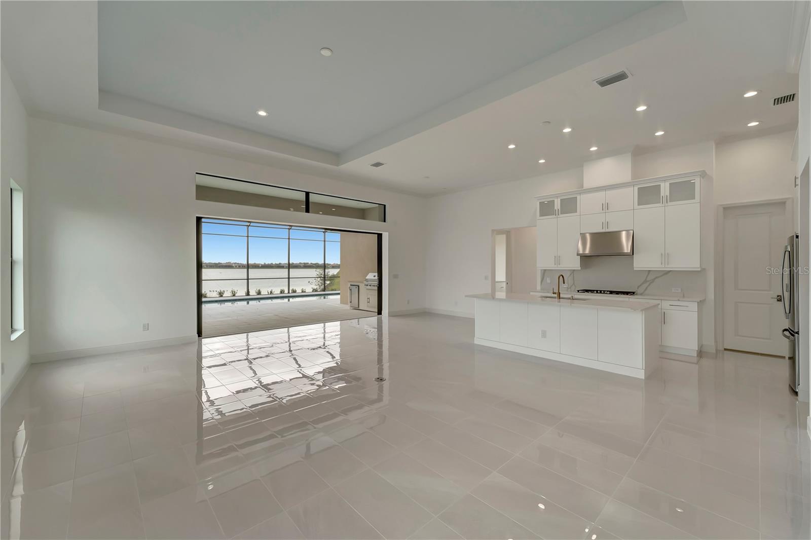 ARIA PH III - Residential