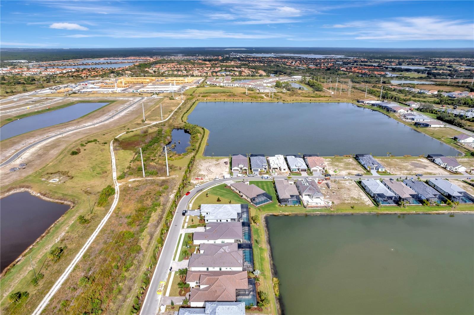 ARIA PH III - Residential