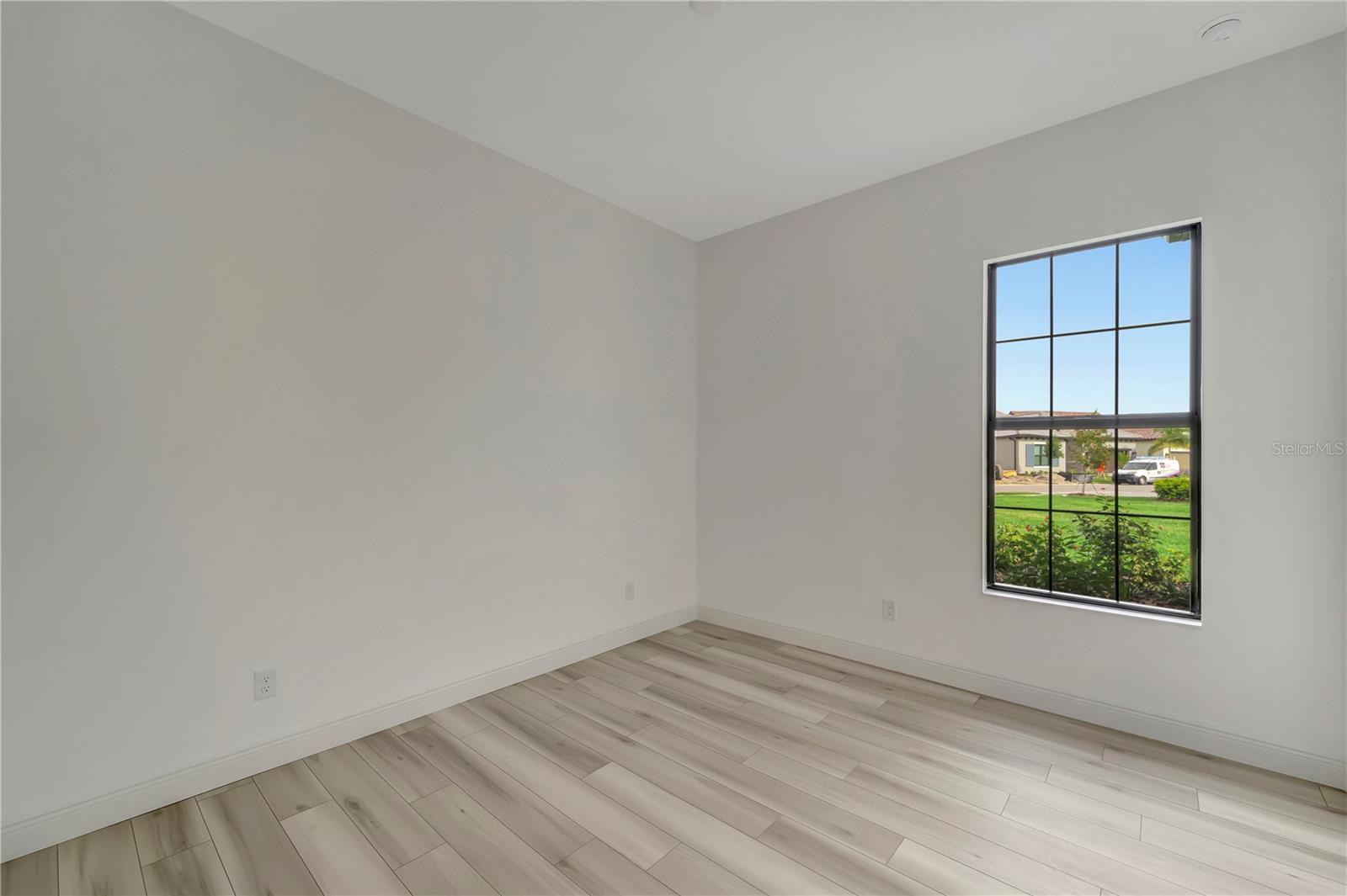 ARIA PH III - Residential