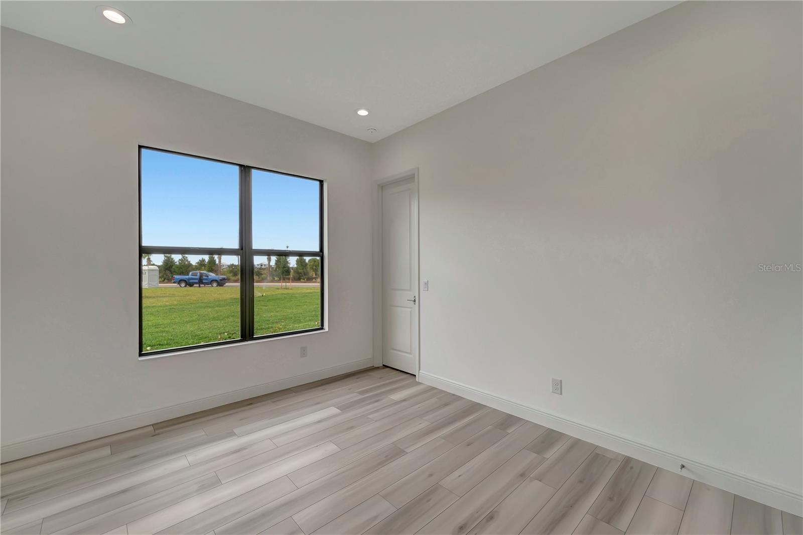 ARIA PH III - Residential