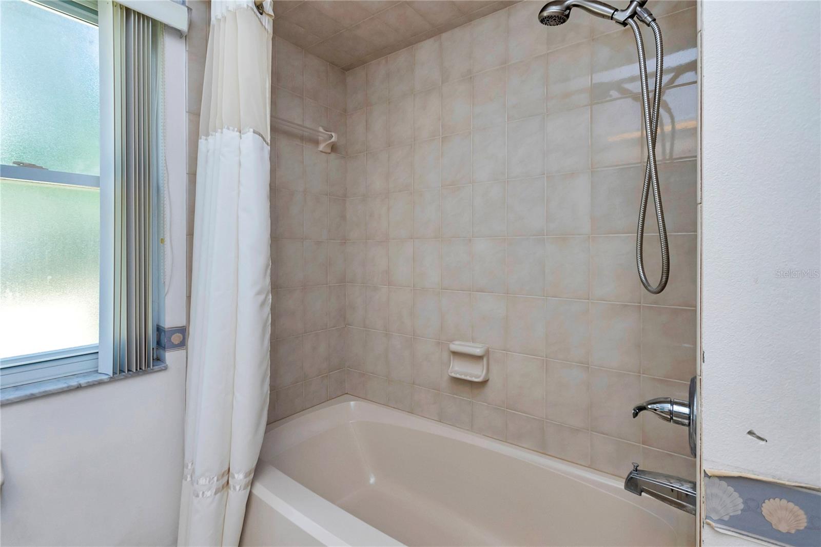 RAINBOW SPGS - Residential