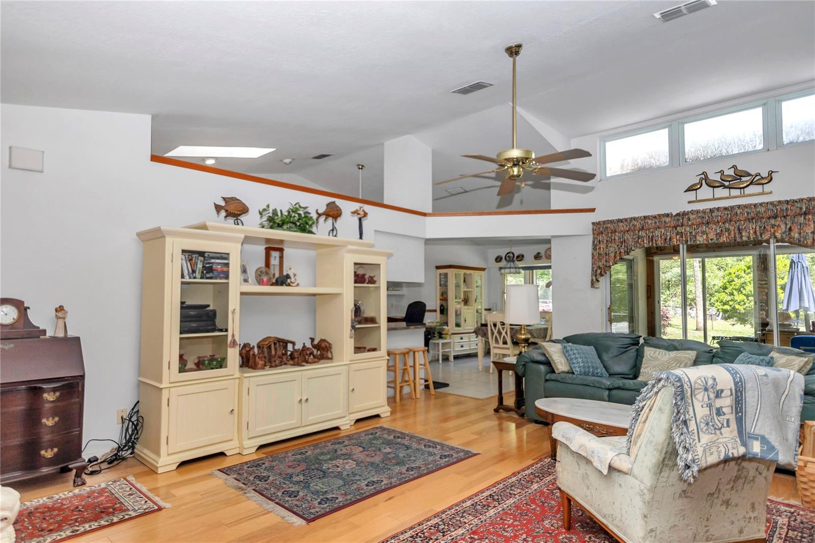 RAINBOW SPGS - Residential