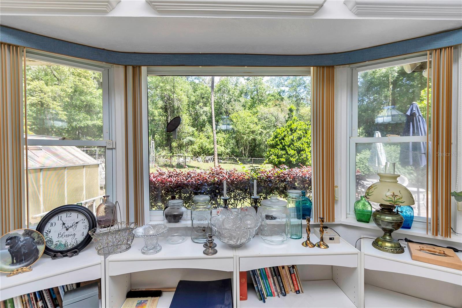 RAINBOW SPGS - Residential