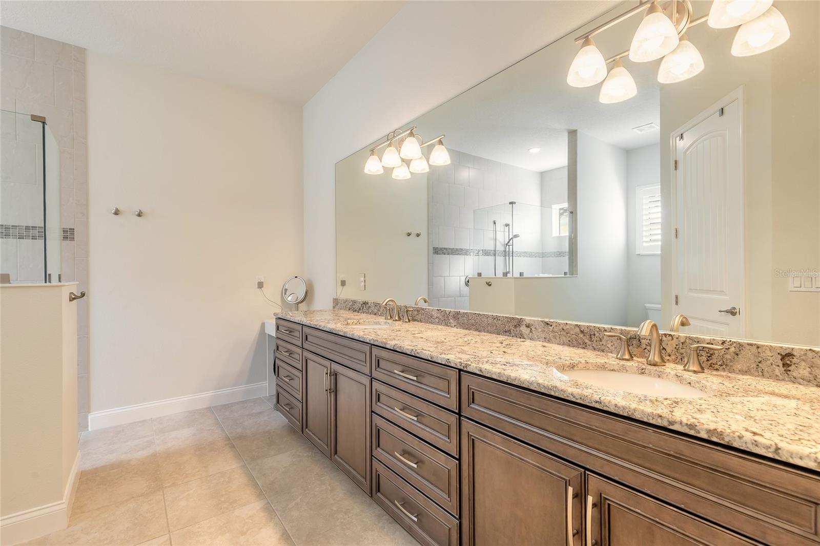 PORTOFINO GARDENS PH-2 - Residential