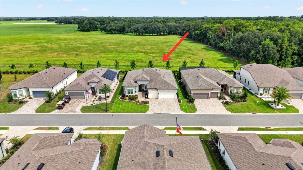 Photo of 5235 SW 88th Circle, Ocala, FL 34481 (MLS # OM731424)