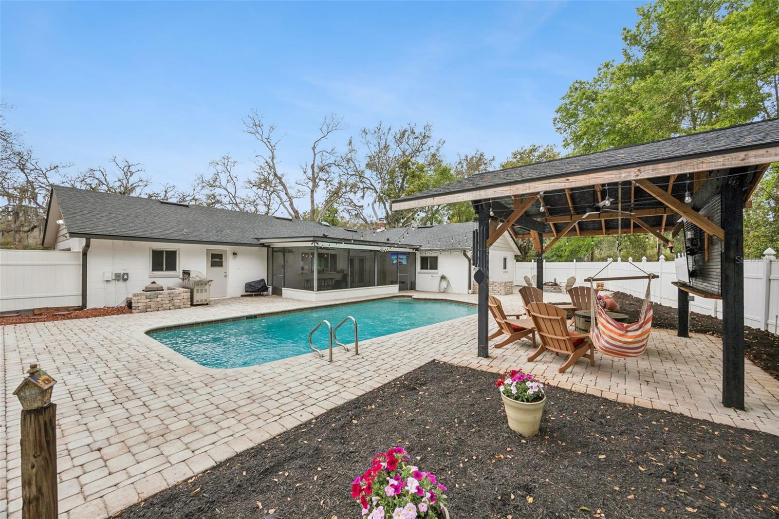 SWEETWATER OAKS SEC 04A - Residential