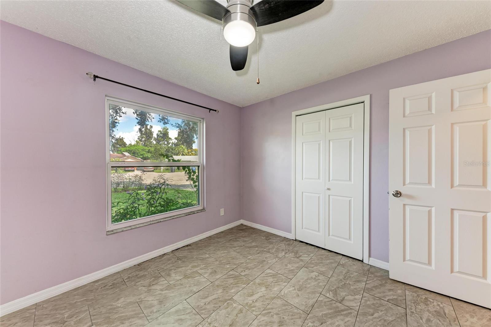 MANATEE PALMS UNIT FIVE - Residential