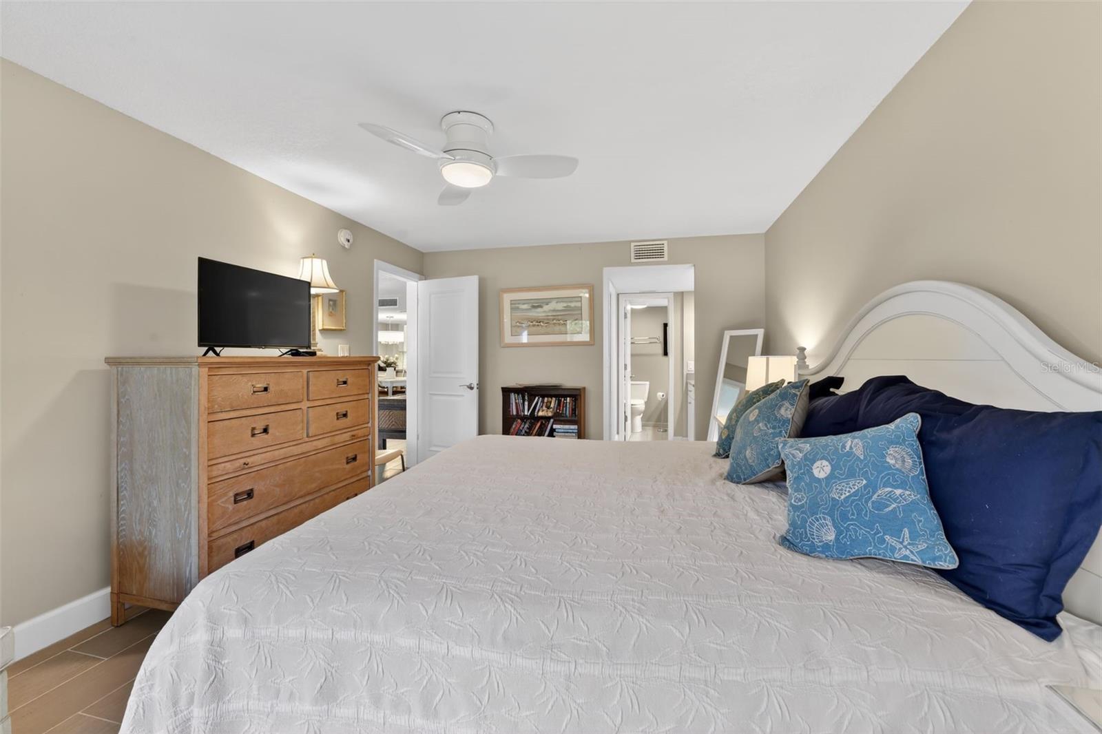 CEDARS WEST OF LONGBOAT INC - Residential