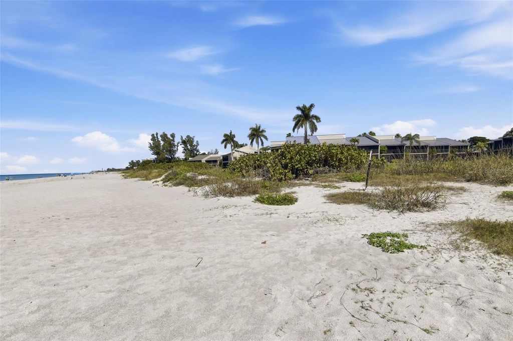 Photo of 5655 Gulf Of Mexico Drive #D107, Longboat Key, FL 34228 (MLS # TB8483958)