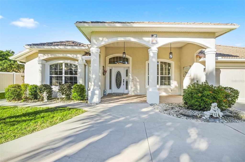 Photo of 3 Falls Place, Palm Coast, FL 32137 (MLS # FC314284)