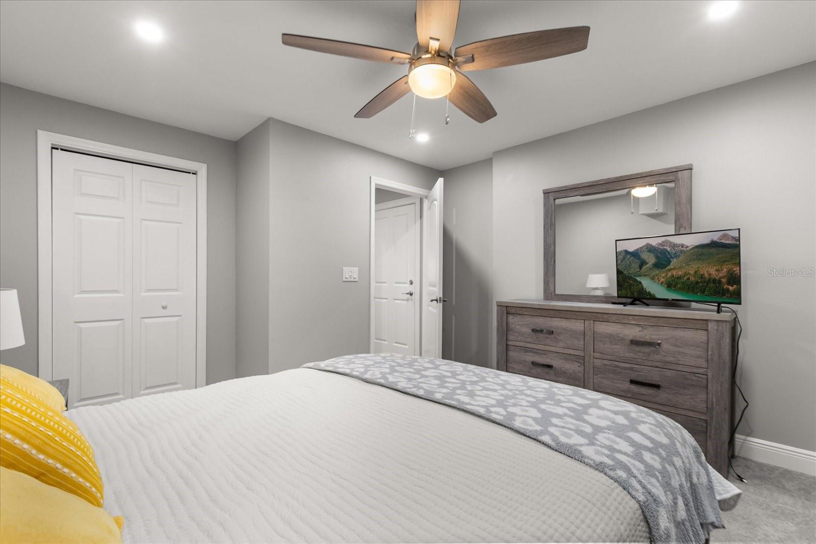 SANCTUARY GOLF ESTATES - Residential