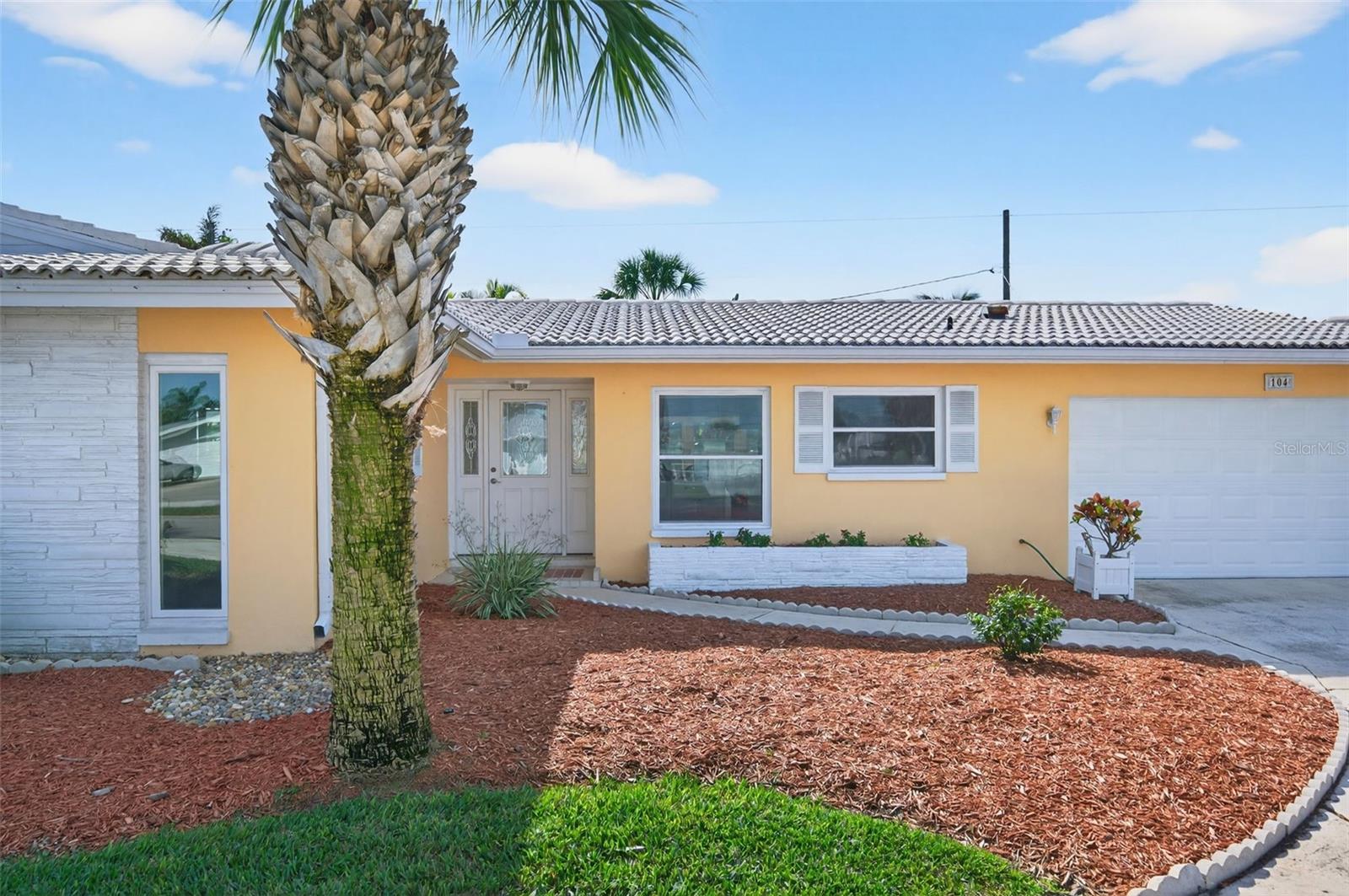 BELLEVUE ESTATES 5TH ADD - Residential