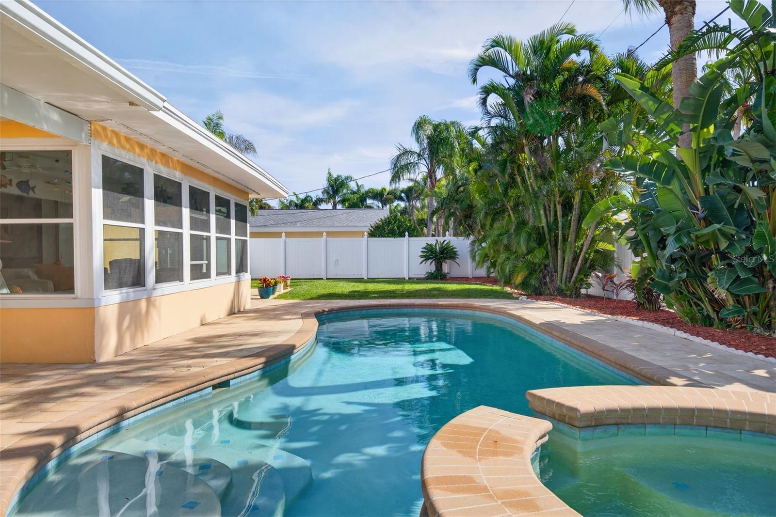 BELLEVUE ESTATES 5TH ADD - Residential