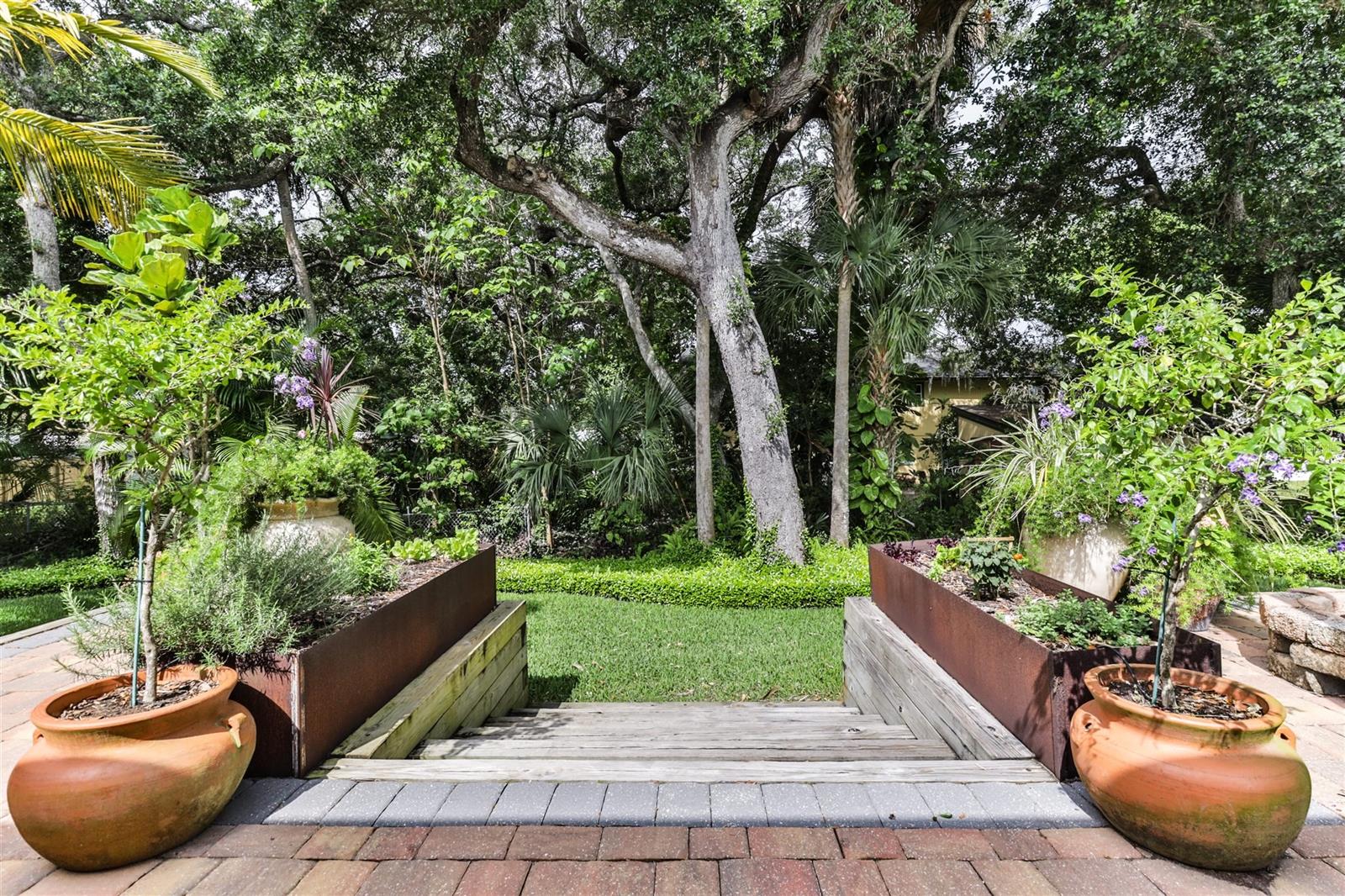 Detwilers Add 01 New Smyrna Bch - Residential