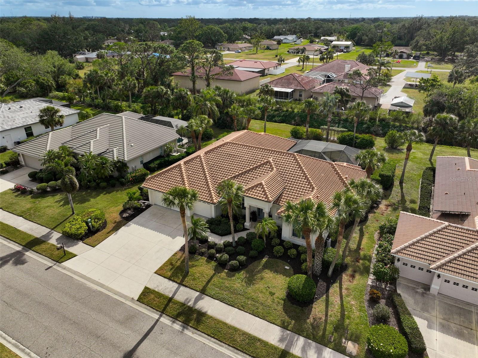 2112 CALUSA LAKES BOULEVARD