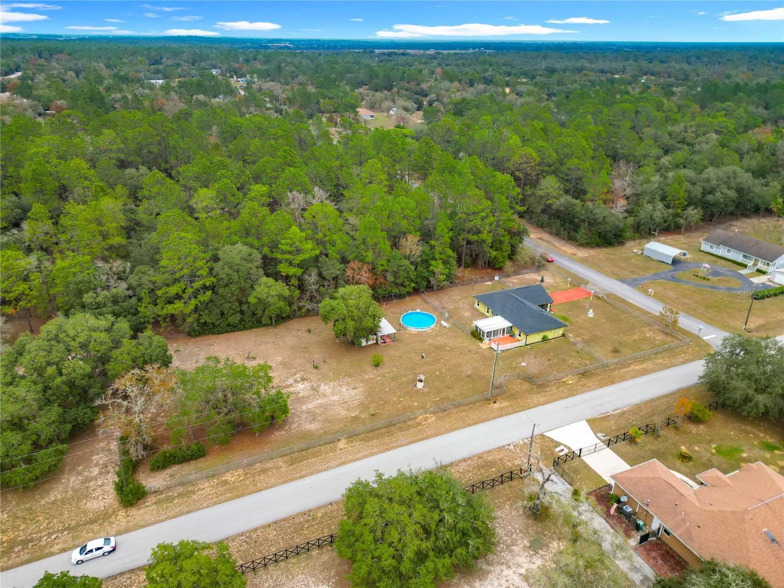 RAINBOW LAKES ESTATE - Residential