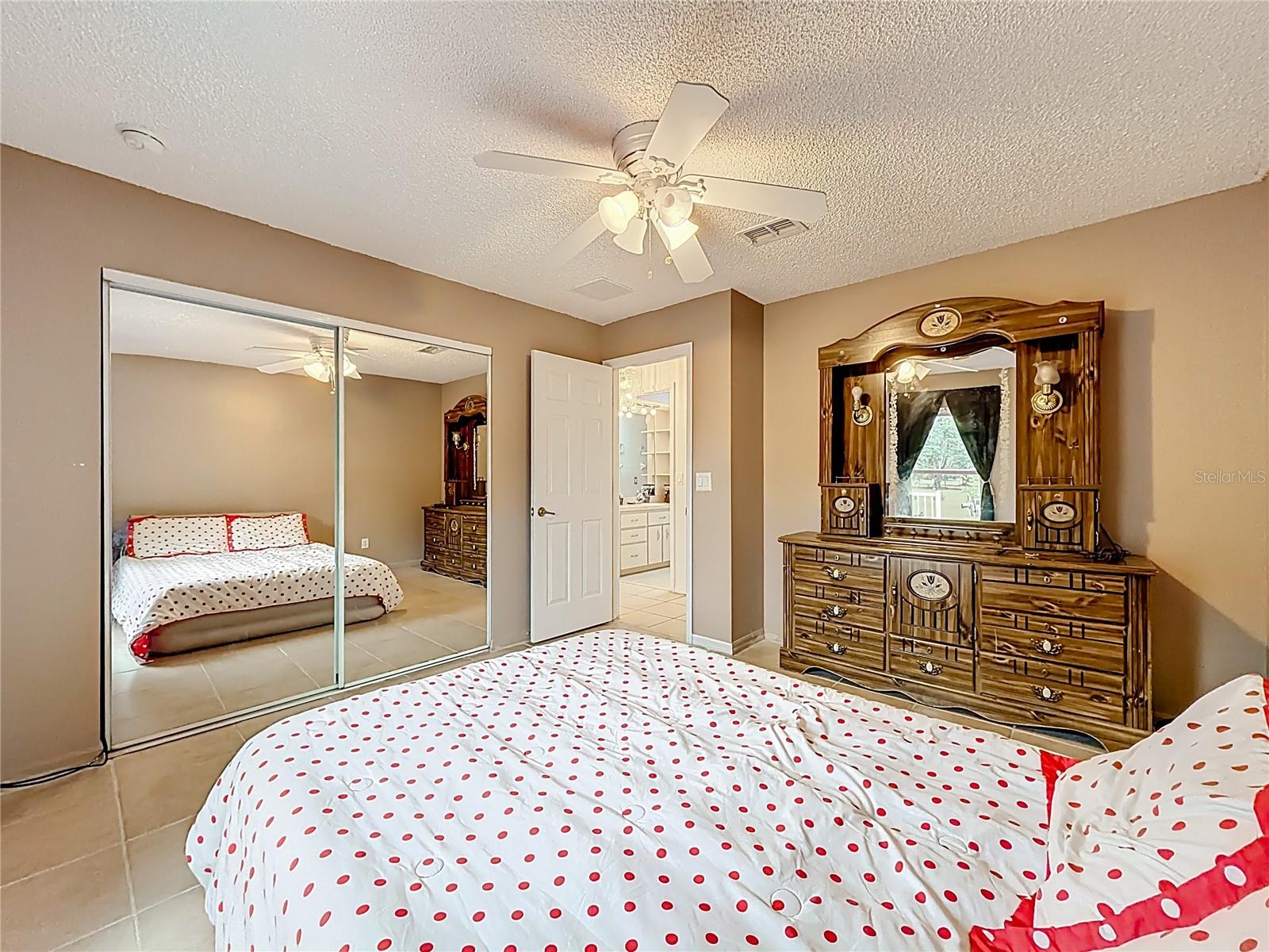 RAINBOW LAKES ESTATE - Residential