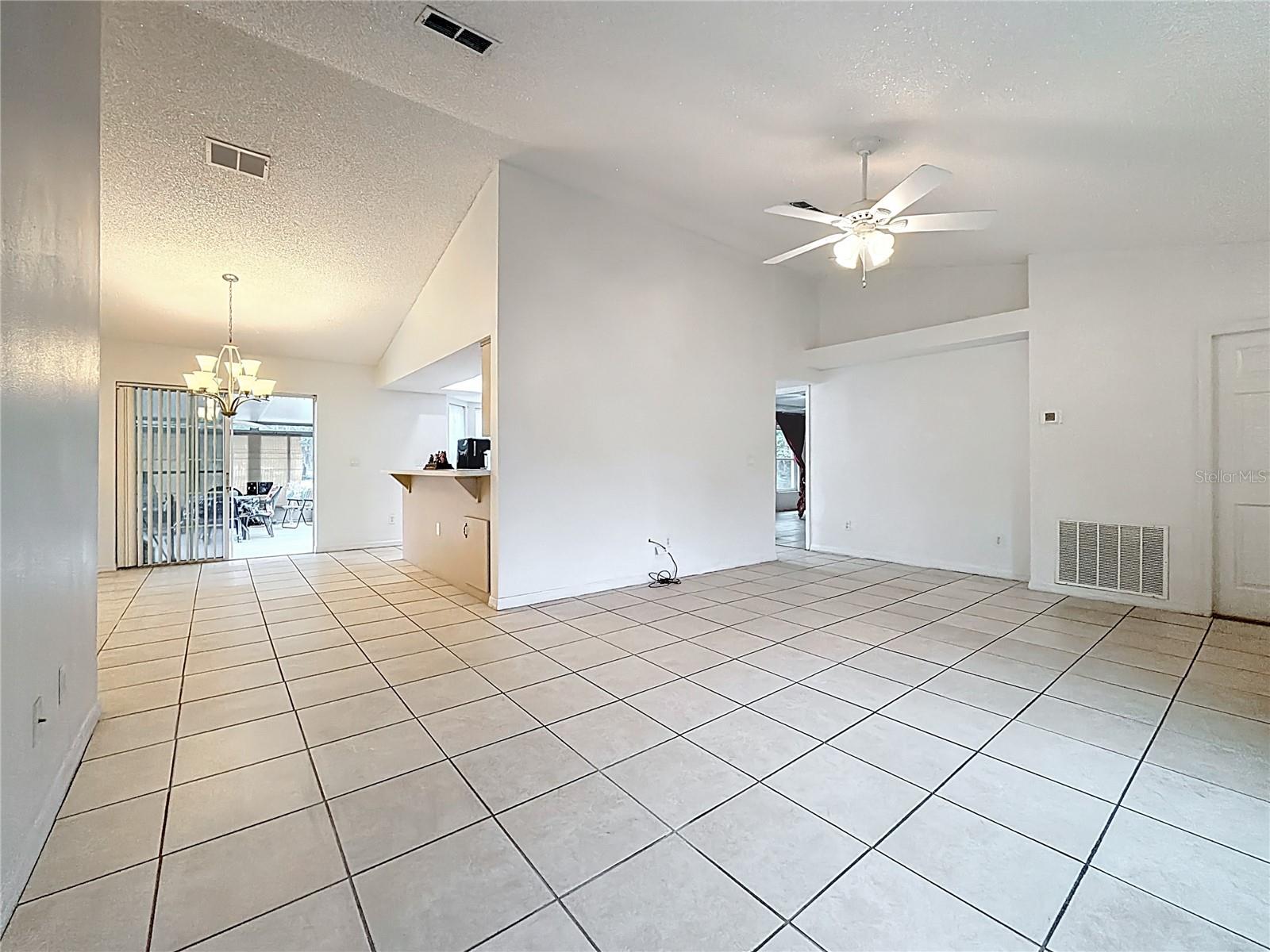 4592 SW GARDENIA COURT