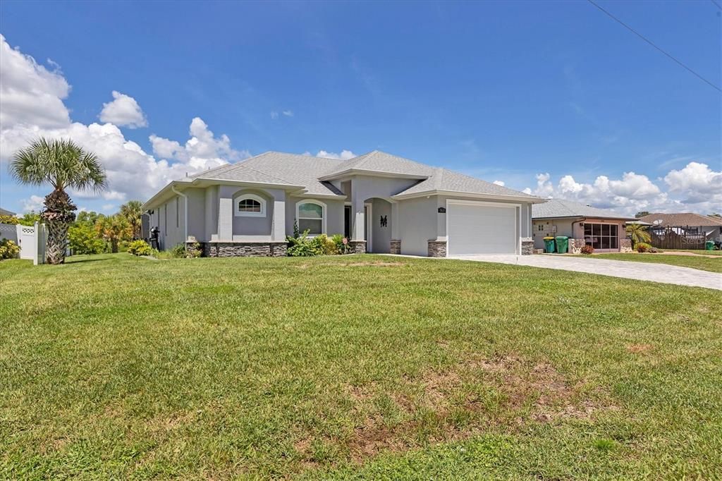 Photo of 7403 Snow Drive, Englewood, FL 34224 (MLS # D6127720)