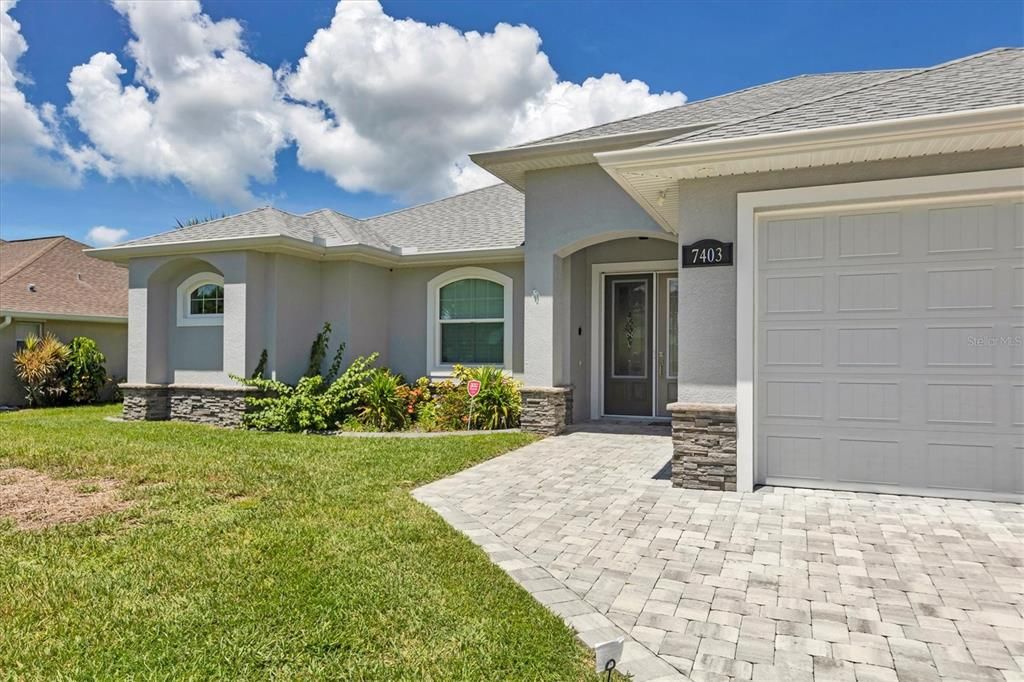 Photo of 7403 Snow Drive, Englewood, FL 34224 (MLS # D6127720)