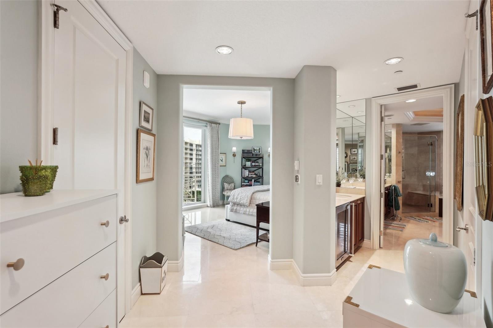 ORCHID BEACH CLUB RESIDENCES - Residential