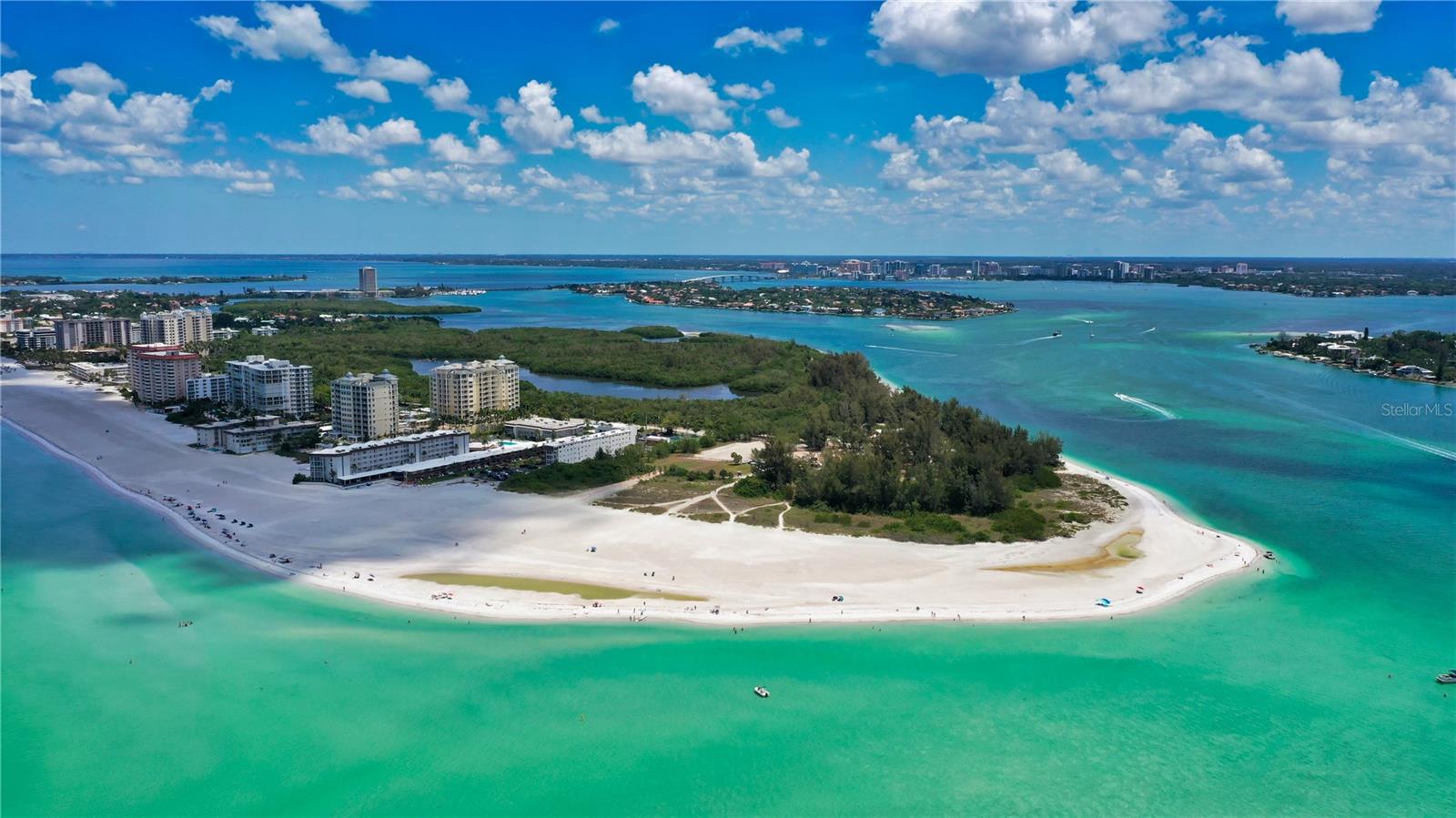 ORCHID BEACH CLUB RESIDENCES - Residential