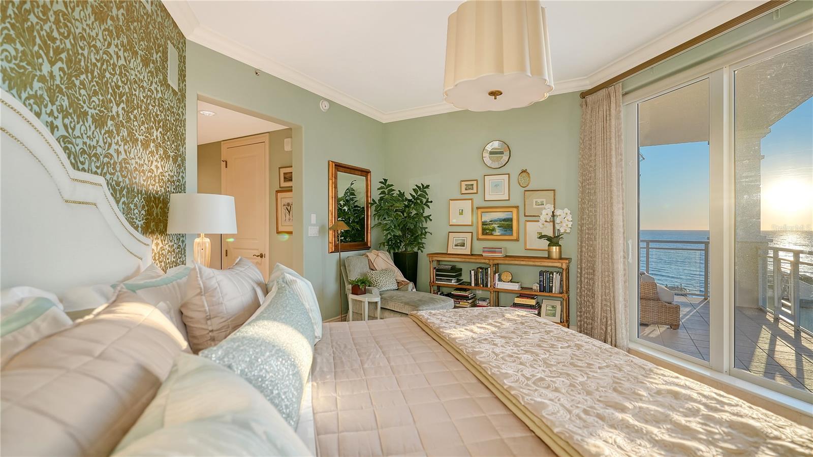 ORCHID BEACH CLUB RESIDENCES - Residential