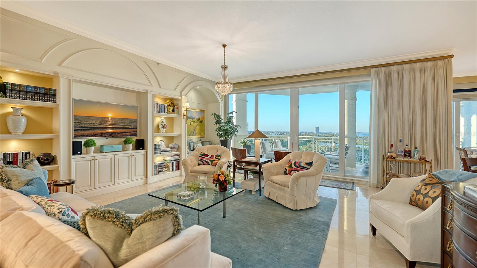 2050 BENJAMIN FRANKLIN DRIVE B704