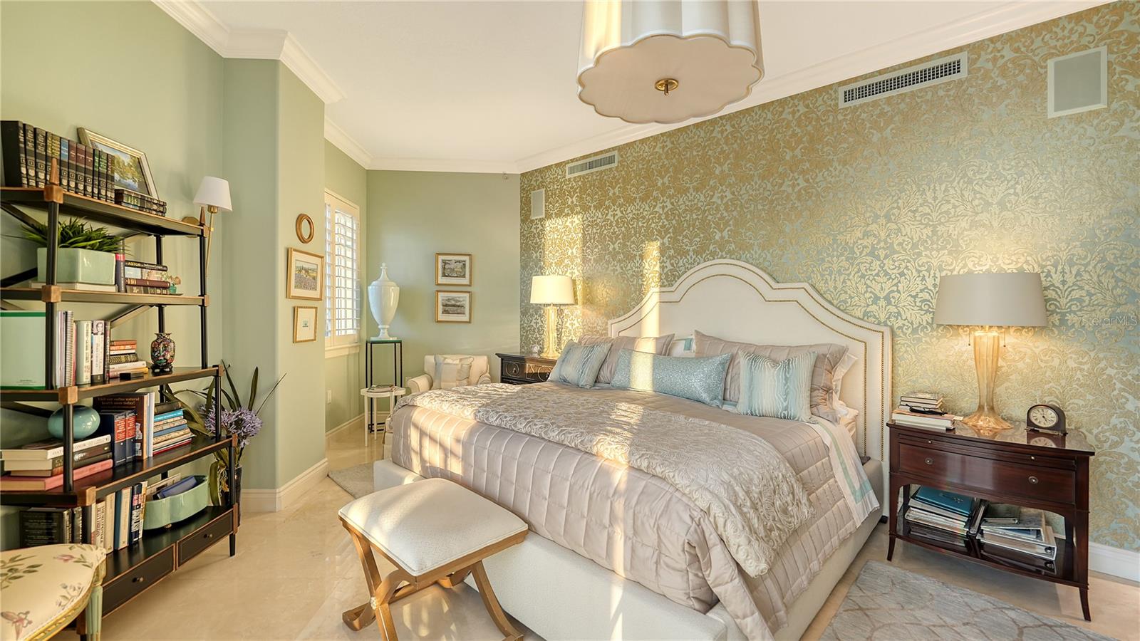 ORCHID BEACH CLUB RESIDENCES - Residential