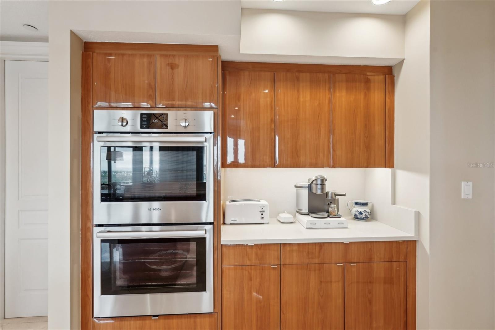 ORCHID BEACH CLUB RESIDENCES - Residential