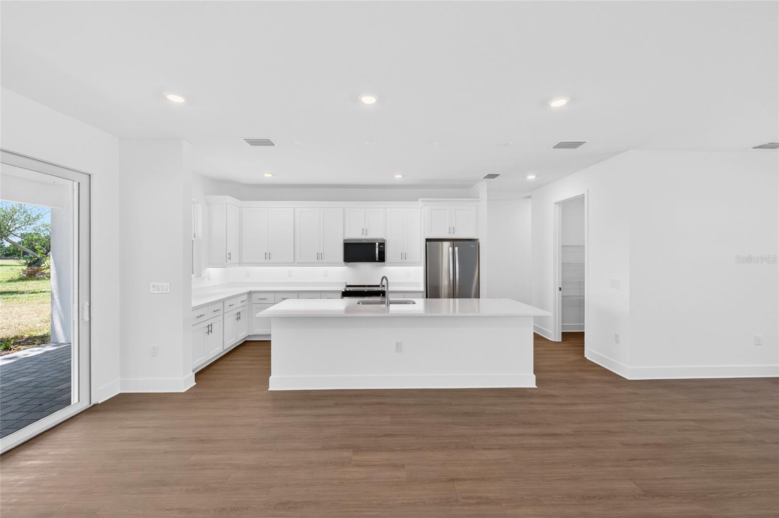 PUNTA GORDA ISLES SEC 16 - Residential