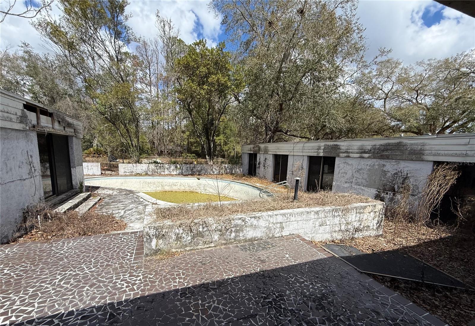 BUCKINGHAM WEST - Residential