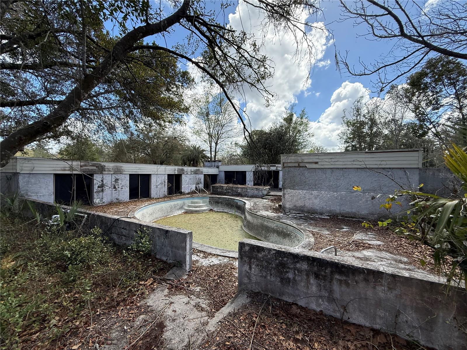 BUCKINGHAM WEST - Residential