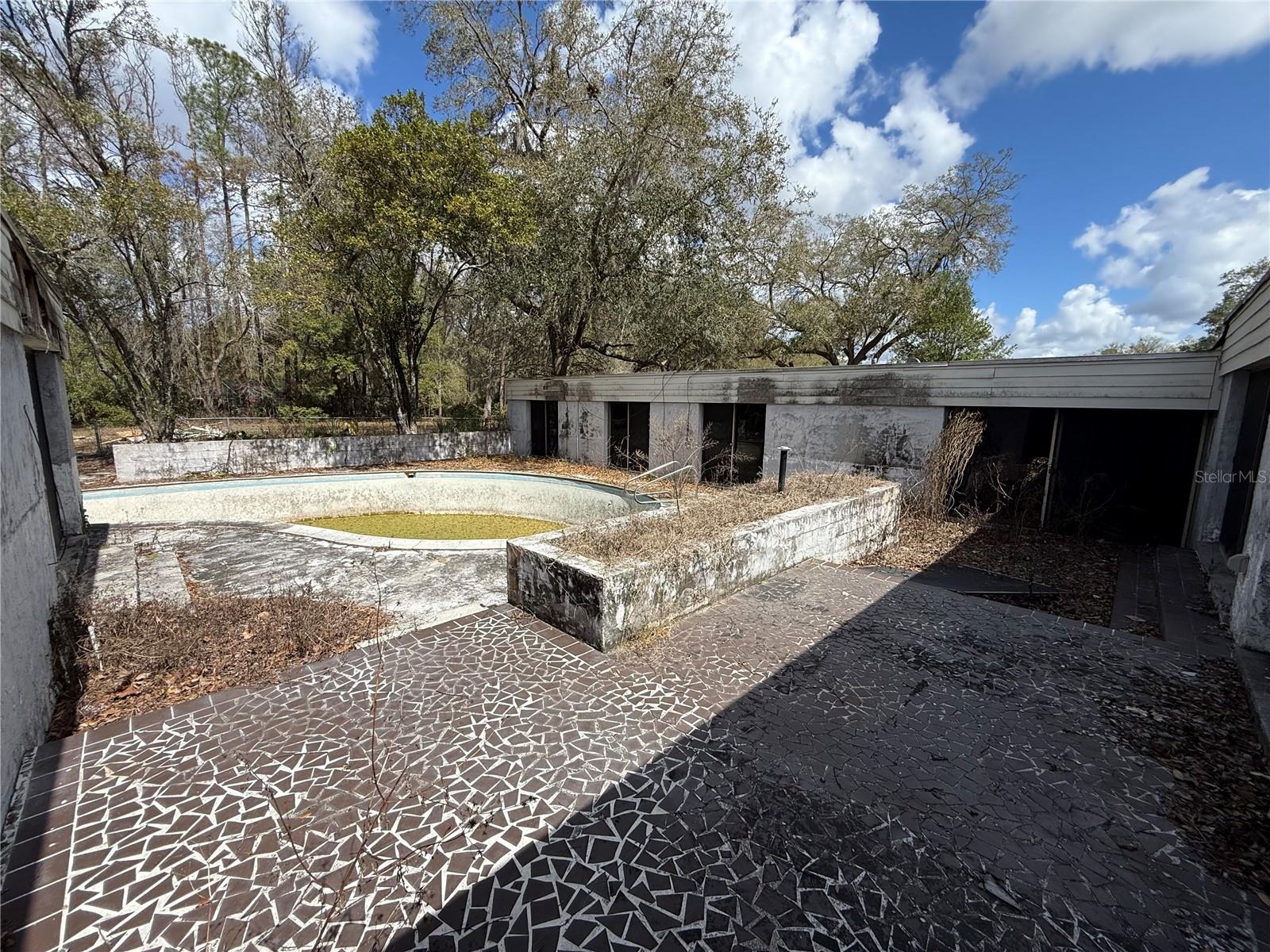 BUCKINGHAM WEST - Residential