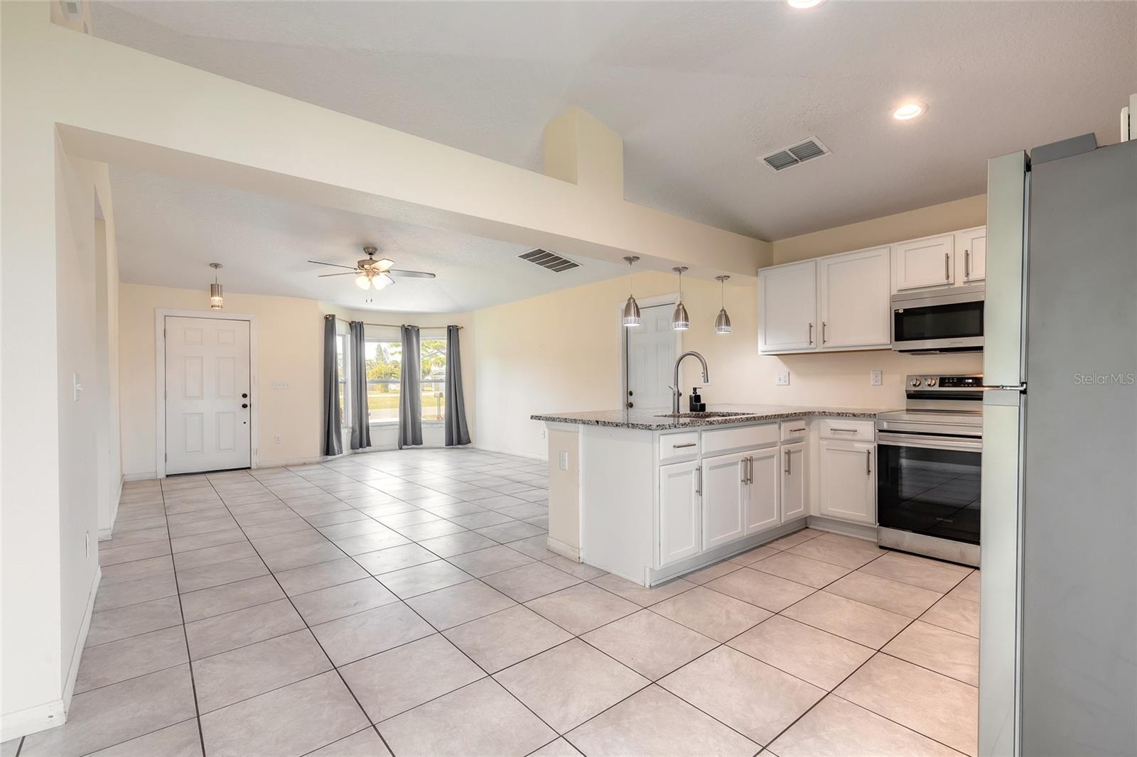 EDGEWATER ACRES UN 5 - Residential