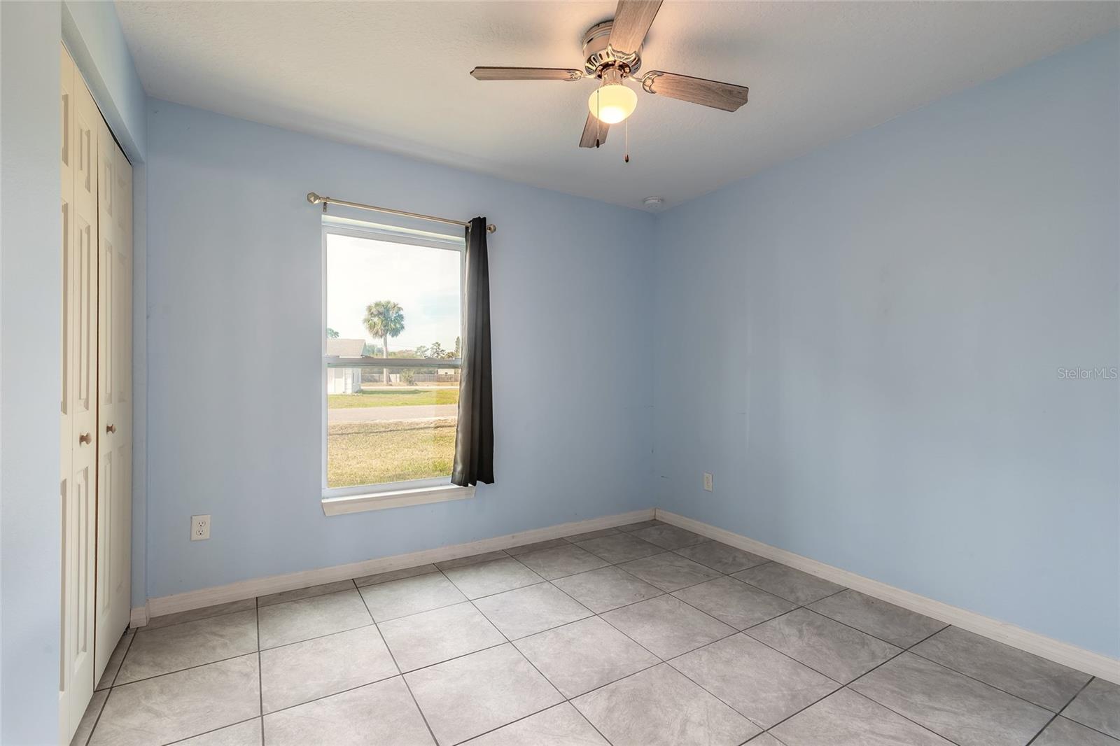 EDGEWATER ACRES UN 5 - Residential