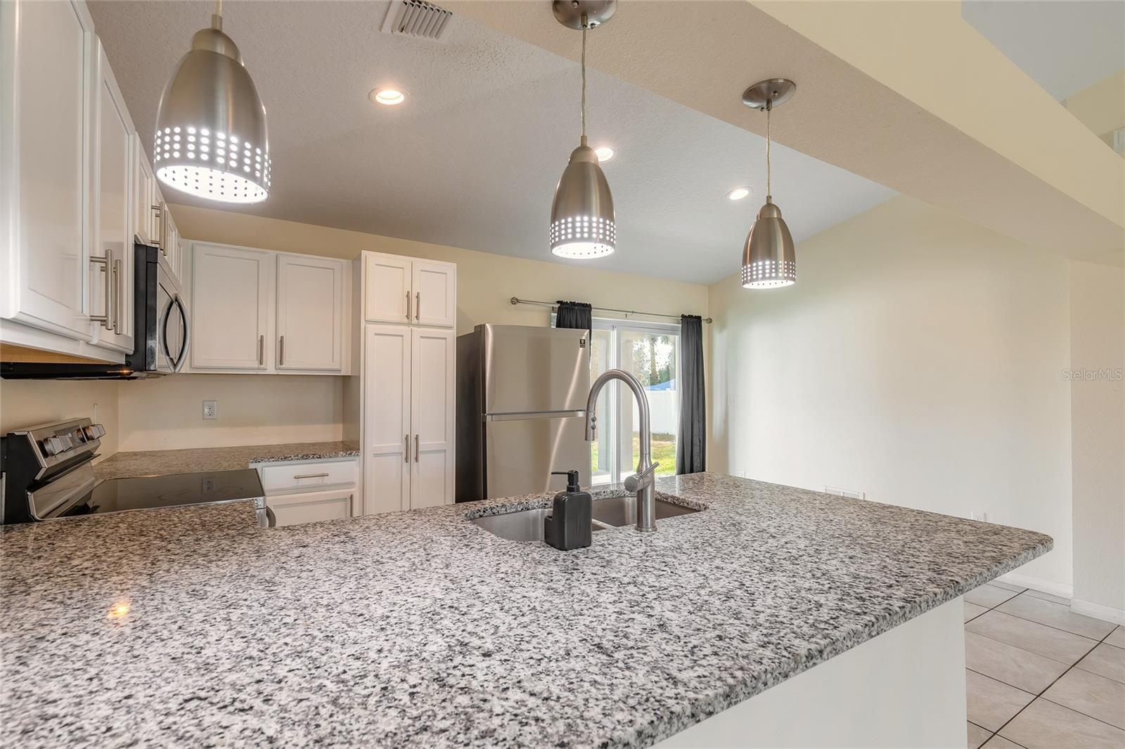 EDGEWATER ACRES UN 5 - Residential