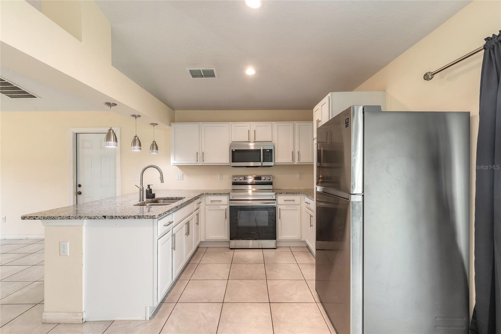 EDGEWATER ACRES UN 5 - Residential