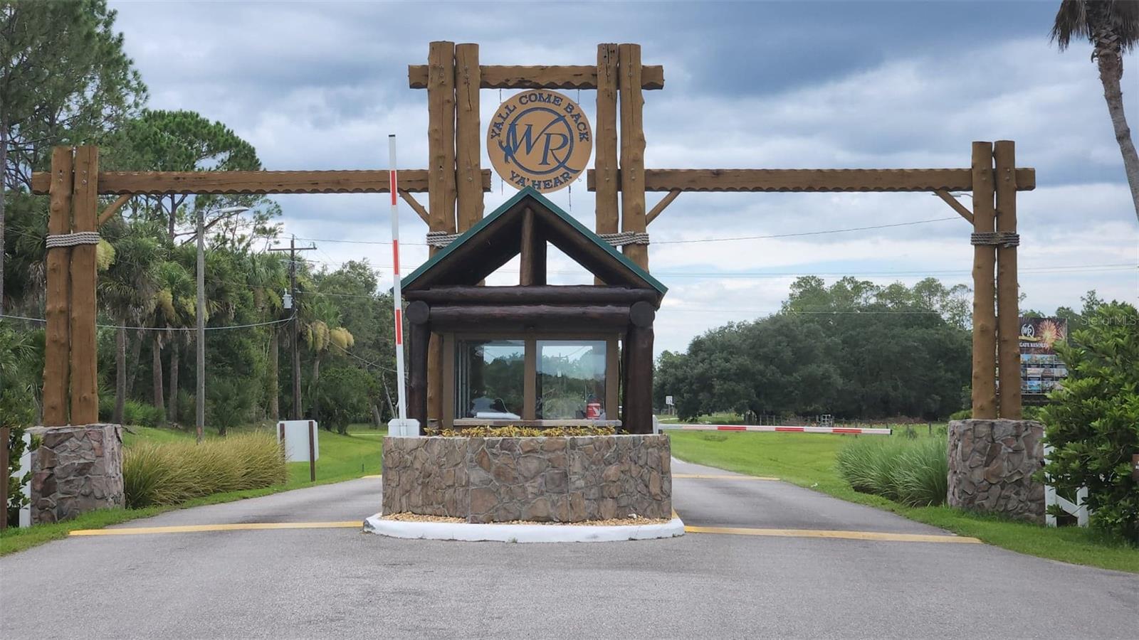 OUTDOOR RESIDENCE RIVER RANCH RV RESIDENCE - Land