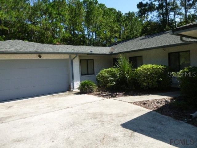 Discover comfort and convenience in this well-maintained 3 bedroom, 2 full bath duplex rental located in a quiet residential neighborhood in beautiful Palm Coast, Florida. This spacious unit features a split floor plan, a bright and airy kitchen with ample cabinet space, and an open dining area perfect for family meals or entertaining guests.
Enjoy your morning coffee or unwind in the evening in the privacy of your own screened lanai, offering peaceful outdoor living with added comfort. A 2-car garage provides plenty of space for parking and storage.
Ideally located near shopping centers, popular restaurants, medical facilities, and top-rated schools. Plus, you're just a short drive to scenic Flagler Beach and within easy access to I-95 and US-1 for smooth commutes to Daytona Beach, St. Augustine, and Jacksonville.
This is Florida living made easy – don’t miss your chance to call this duplex home!