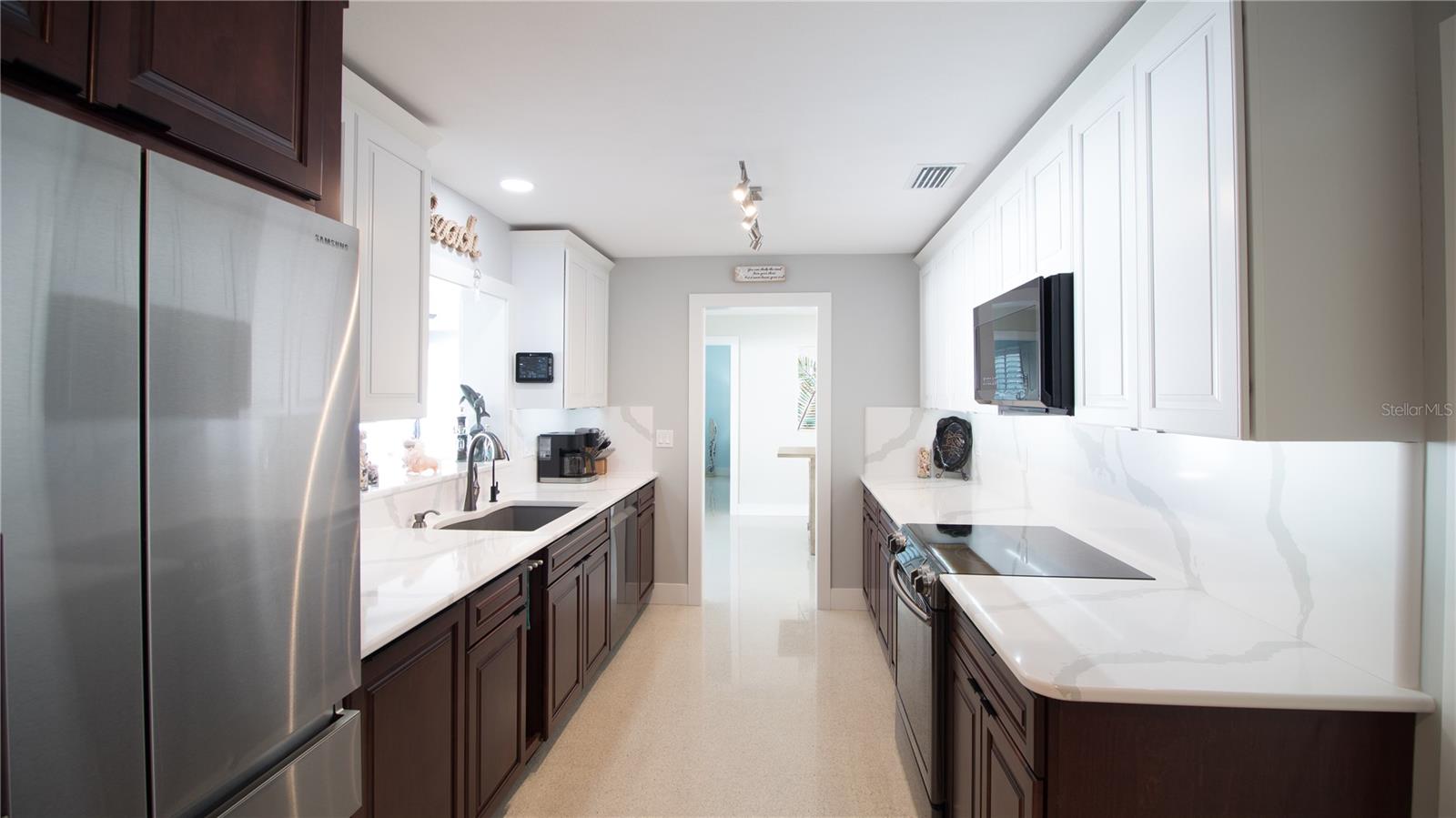 HARBOR HILLS 3RD ADD - Residential