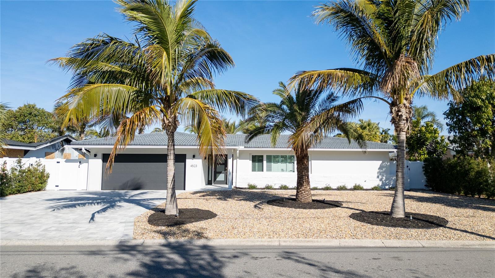 4523 CLEARWATER HARBOR DRIVE S