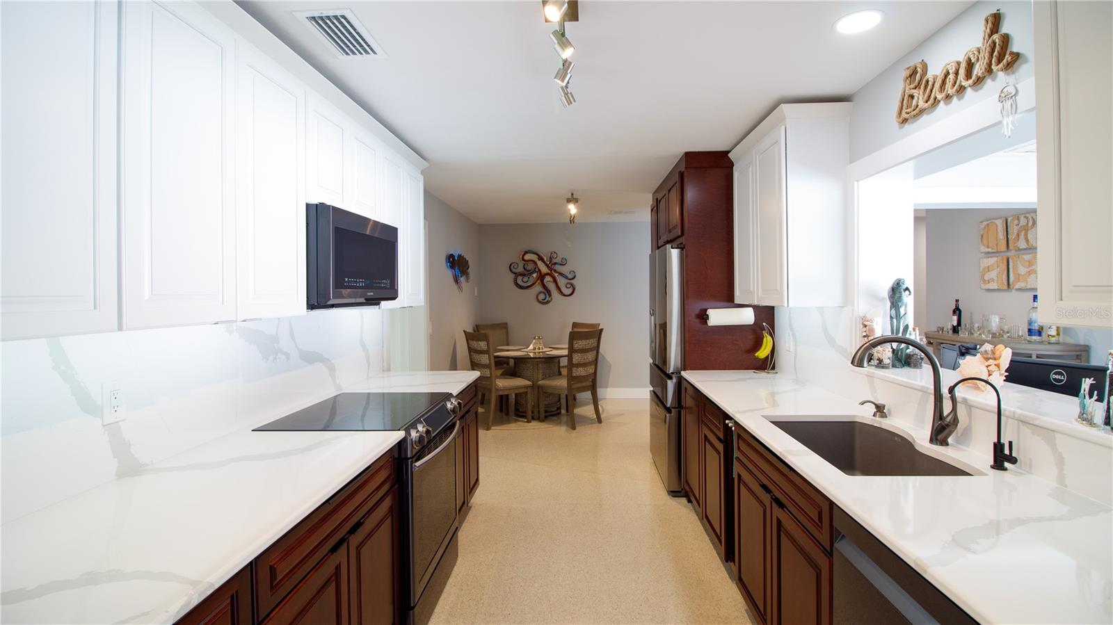 HARBOR HILLS 3RD ADD - Residential