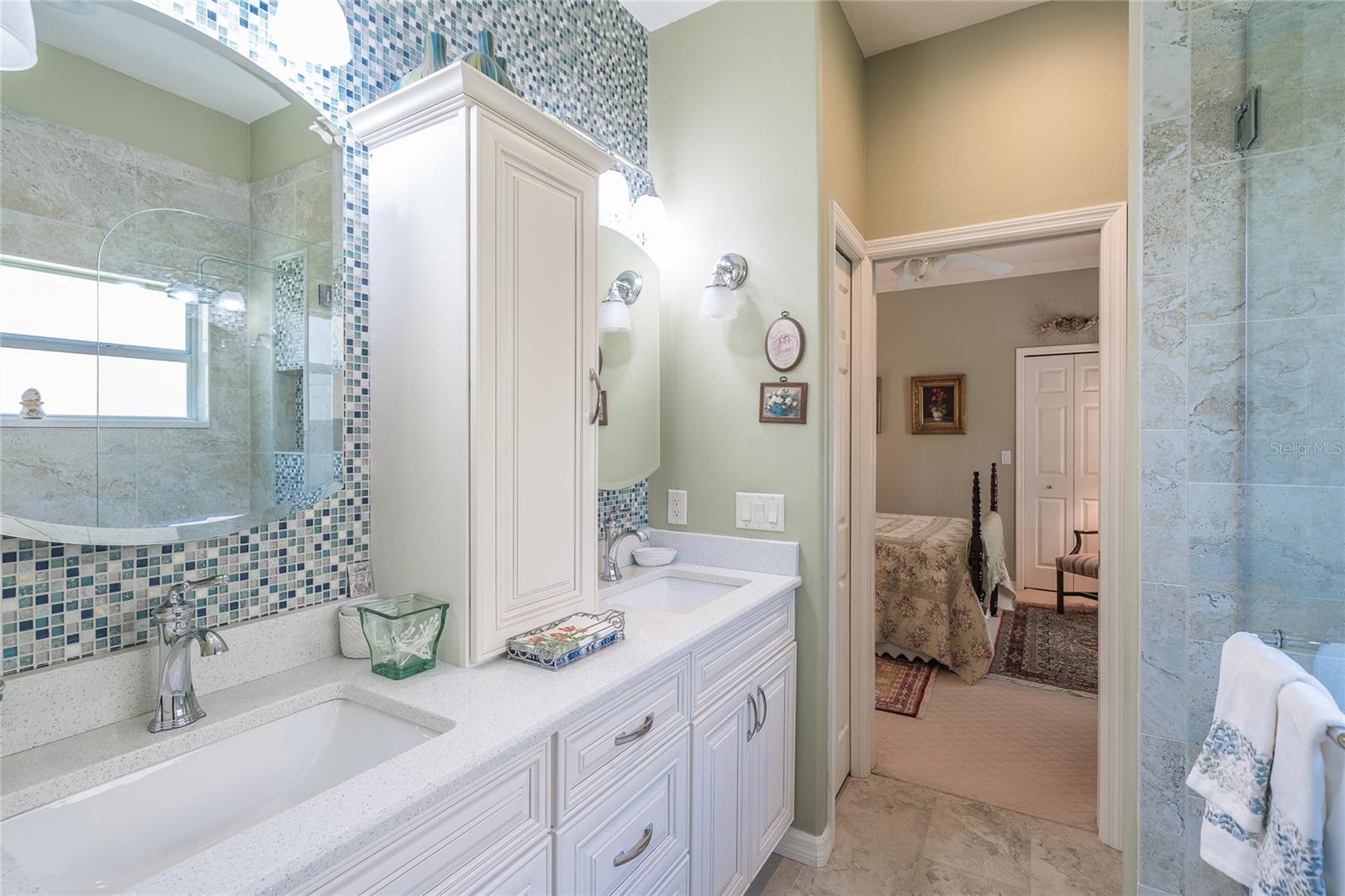 RIVER HILLS COUNTRY CLUB PARCE - Residential